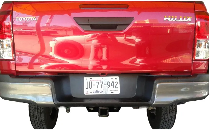Tirón De Enganche Toyota Hilux Austera 2012-2015 Negro - Image 1