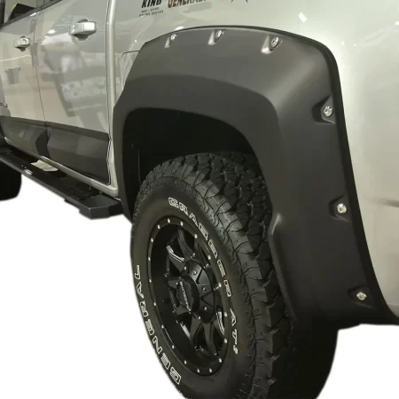 Cantoneras Remaches Chevrolet Colorado 2016-2020 Caja Corta