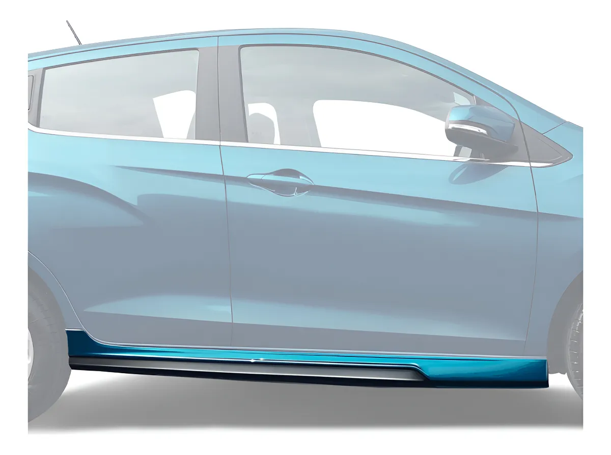 Juego De Faldones Con Splitters Laterales Spark 2017  2021 - Image 1