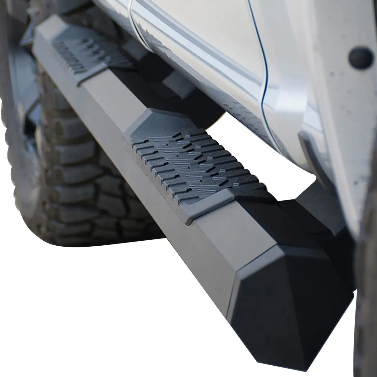 Juego De Estribos Serie 700 Nissan Np300 2016 Doble Cab Pint - Image 2