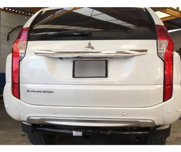 Tirón De Arrastre Mitsubishi Montero Sport 2018-2019 Negro