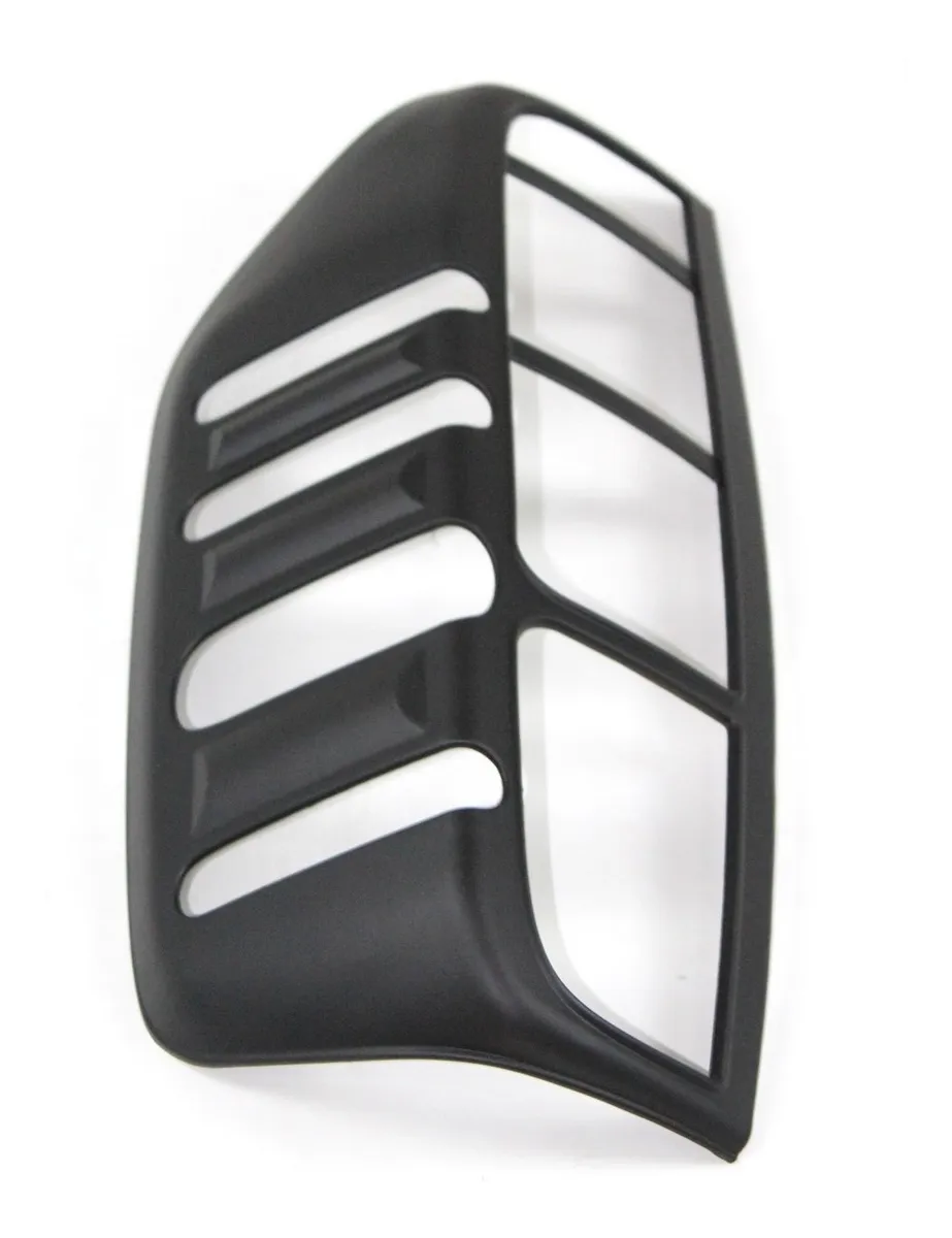 Par Marco Moldura Aplique Calavera Frontier Np300 05 - 2014 - Image 2