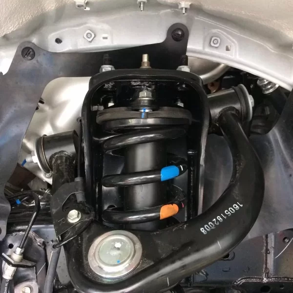 Kit De Elevación Calzas Level Lift Fj Cruiser 16-19 2 PuLG