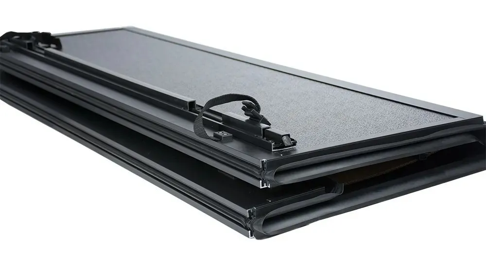 Tapa Cubre Batea Hard 3 Fold Mitsubishi L200 2016 - 2019 - Image 2