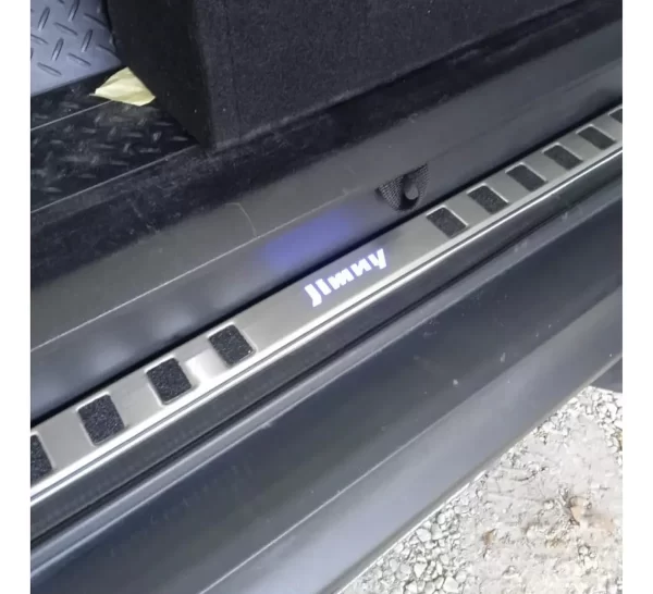 Moldura Led Protectora De Cajuela Para Jimny 2024 5 Puertas