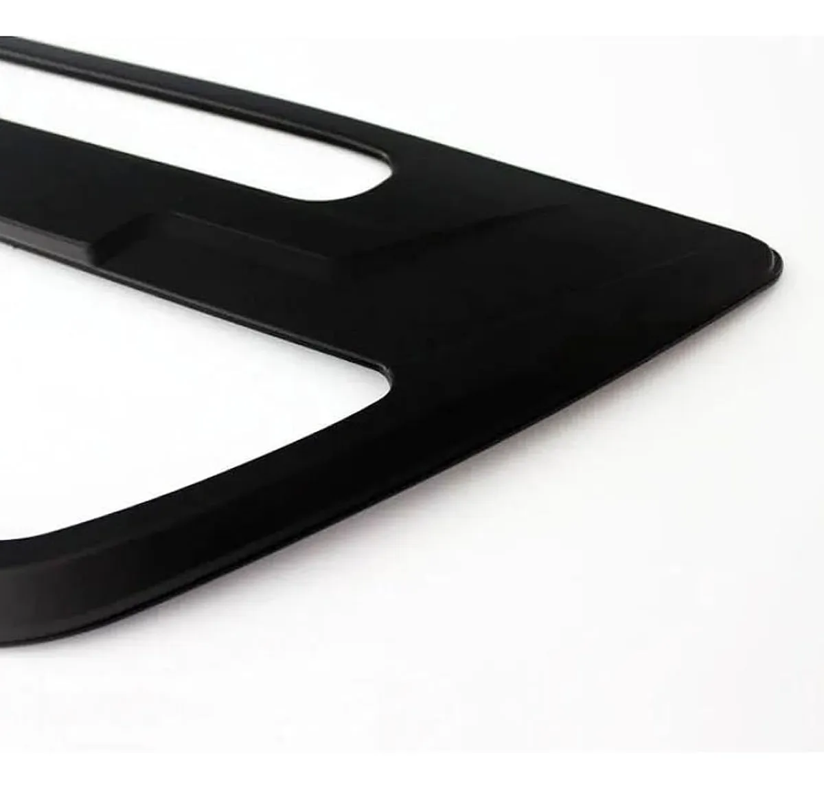 Cubierta De Manija Para Tapa De Batea  Hilux Revo 2015 -2017 - Image 2