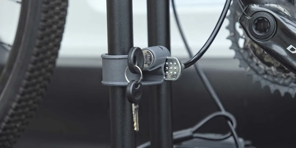 Portabicicletas Rack On T6 Pro Enganche 4 Bicicletas Negro Aluminio - Image 2