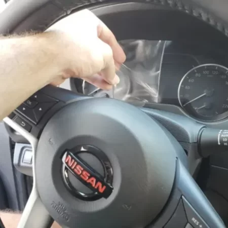 Protección Ppf Pantalla Y Cluster Frontier 2022 - Image 3