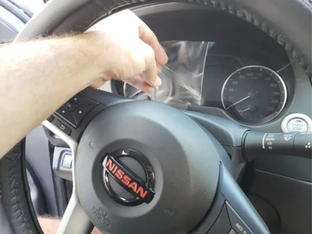 Protección Ppf Pantalla Y Cluster Frontier 2022 - Image 3