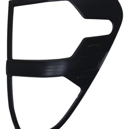 Moldura Calaveras Faros Toyota Hilux 2015-2018 - Image 3