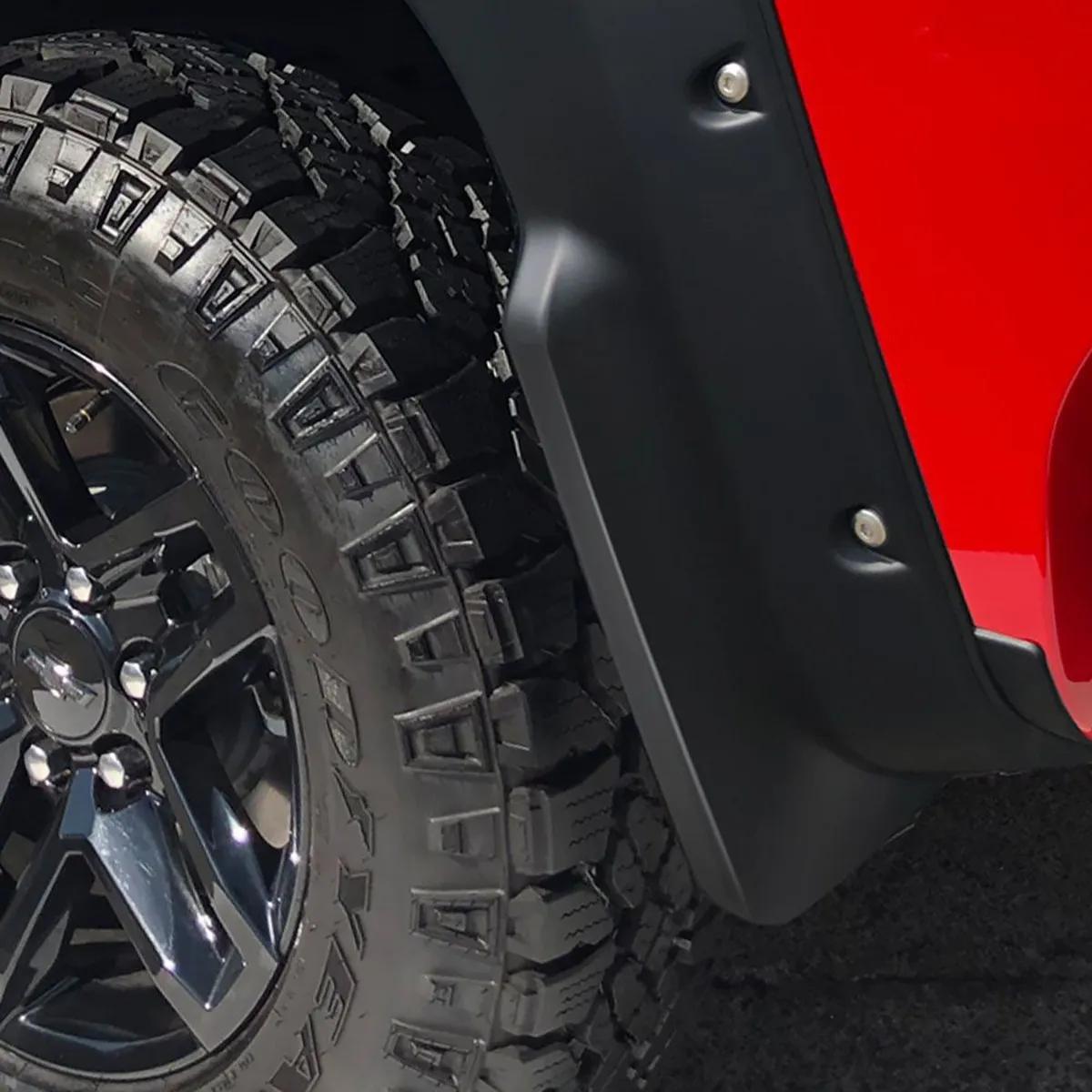 Cantoneras Remaches Airdesign Chevrolet Silverado 2019-2021 - Image 4