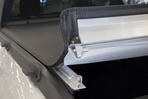 Tapa Cubre Batea Lona Big Country Nissan Np300 2016-2020 Dc