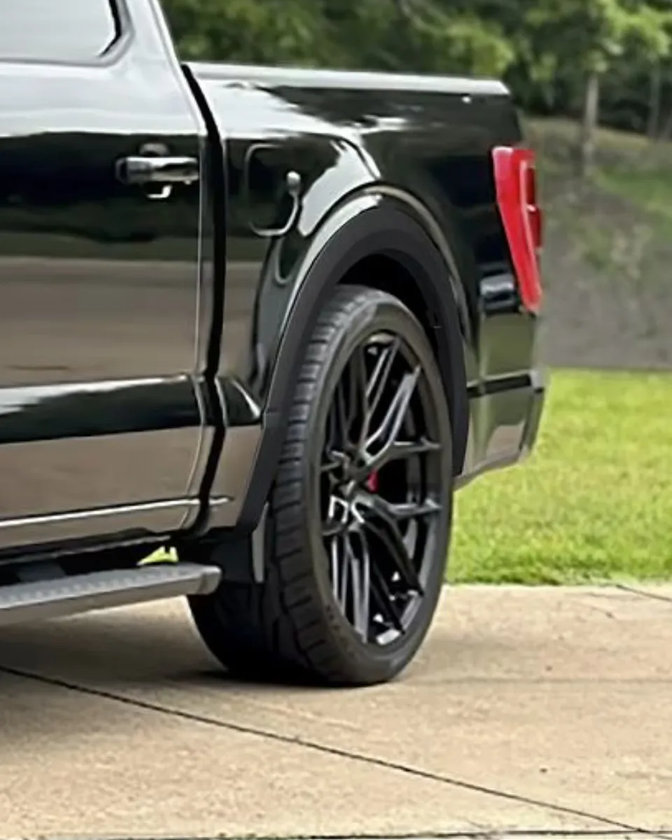 Juego De Cantoneras Tipo Oe Ford F-150 2021-2023 - Image 4