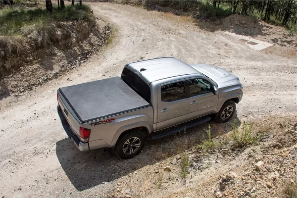 Tapa Cubre Batea Soft Tri Fold Ford Lobo 2015 - 2023 Cab Sen