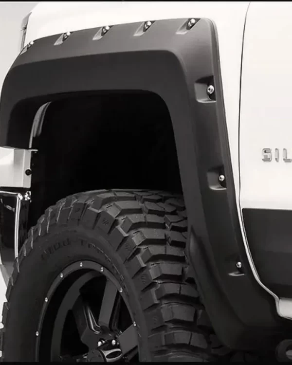 Juego De Cantoneras Caja Corta Chevrolet Silv 1500 2014-2018