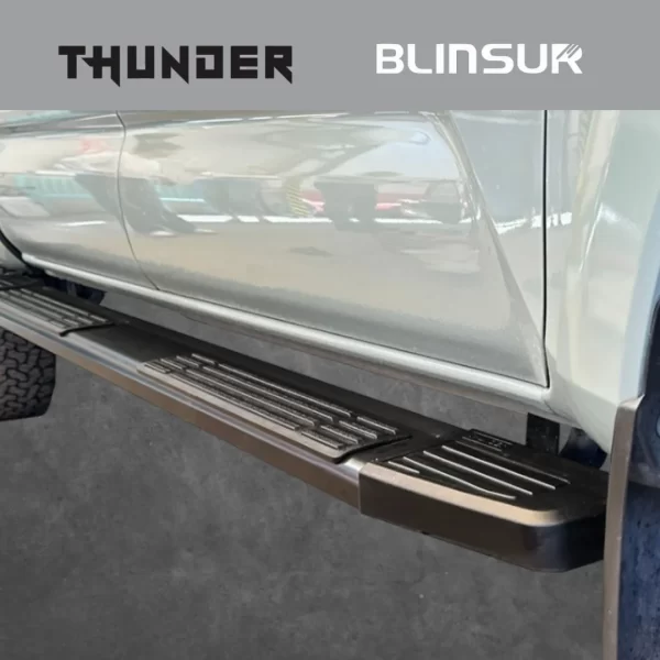 Estribos Mg Compatibles Con Toyota Hilux 2016 - 2023 Dob Cab