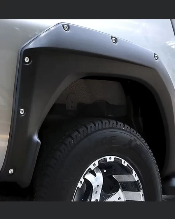 Juego De Cantoneras Toyota Hilux 2017 - 2020