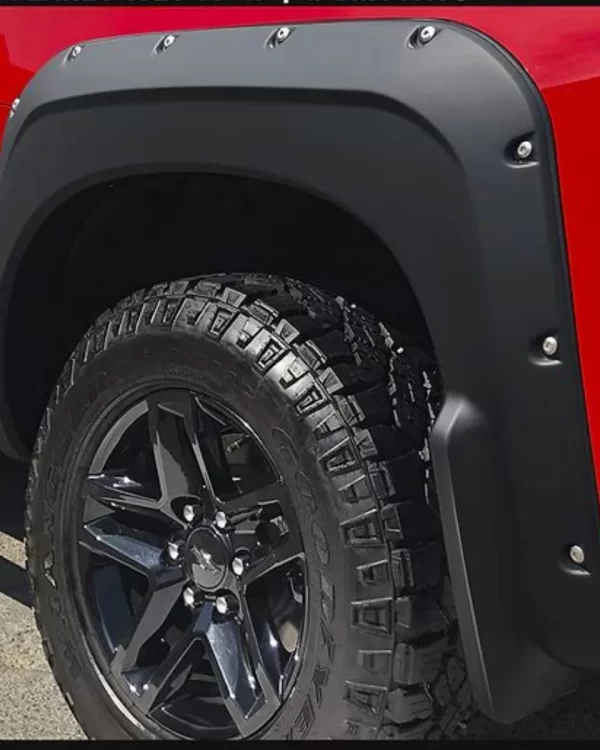 Juego De Cantoneras Caja Corta Chevrolet Silv 1500 2019-2021