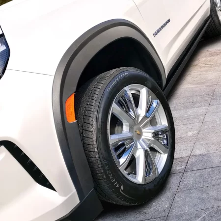 Juego De Cantoneras Chev Suburban Tipo Oe 2021 2024 - Image 4