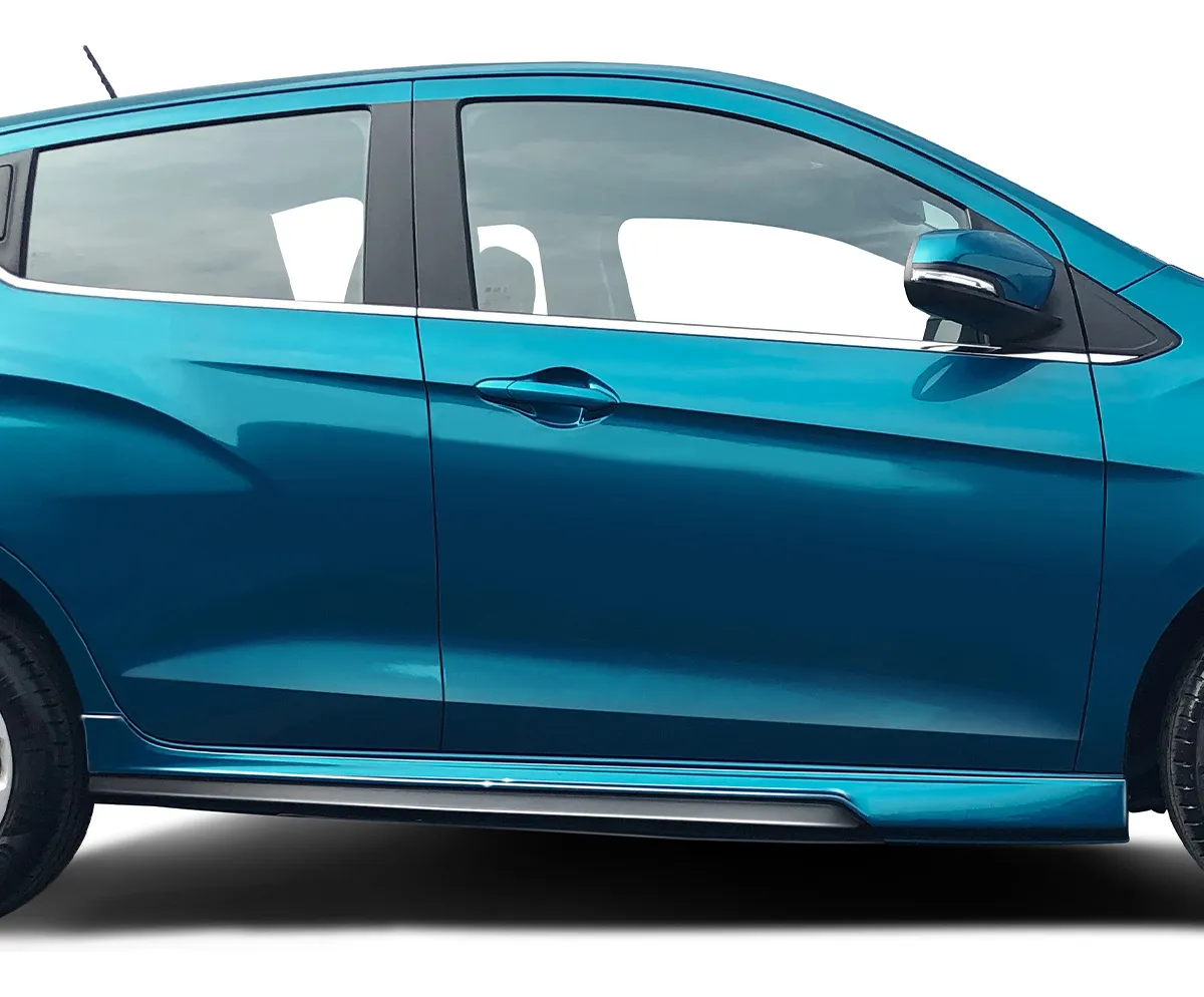 Juego De Faldones Con Splitters Laterales Spark 2017 - 2021 - Image 4