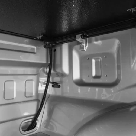 Tapa De Batea Triptica Np300 Frontier 2016-2024 Undercover - Image 5