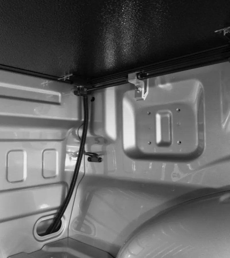 Tapa De Batea Triptica Np300 Frontier 2016-2024 Undercover - Image 5