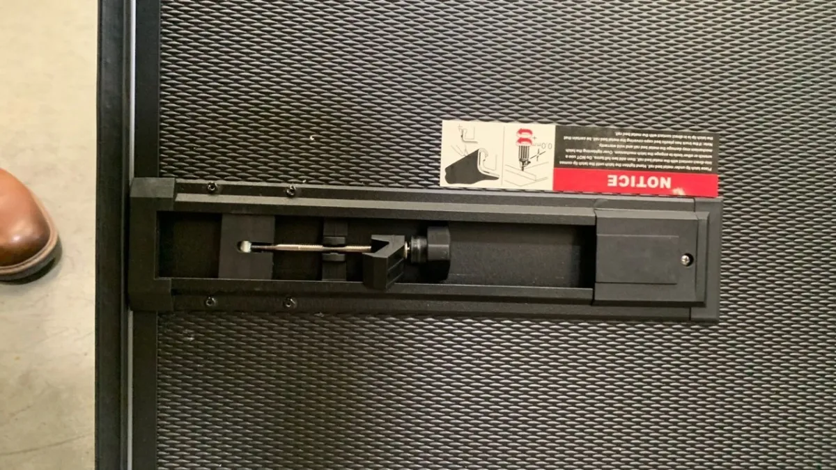 Tapa Hard Tri Fold Cover Chevrolet Cheyenne 2019 2022 Dc - Image 5