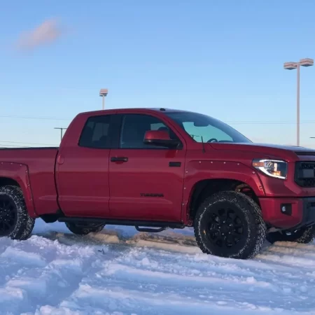 Cantoneras Simulación Remache Toyota Tundra 2014-2021 - Image 5