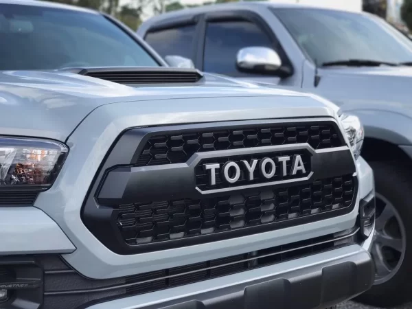 Parrilla Frontal Trd Toyota Tacoma 2016 - 2020 Off Road