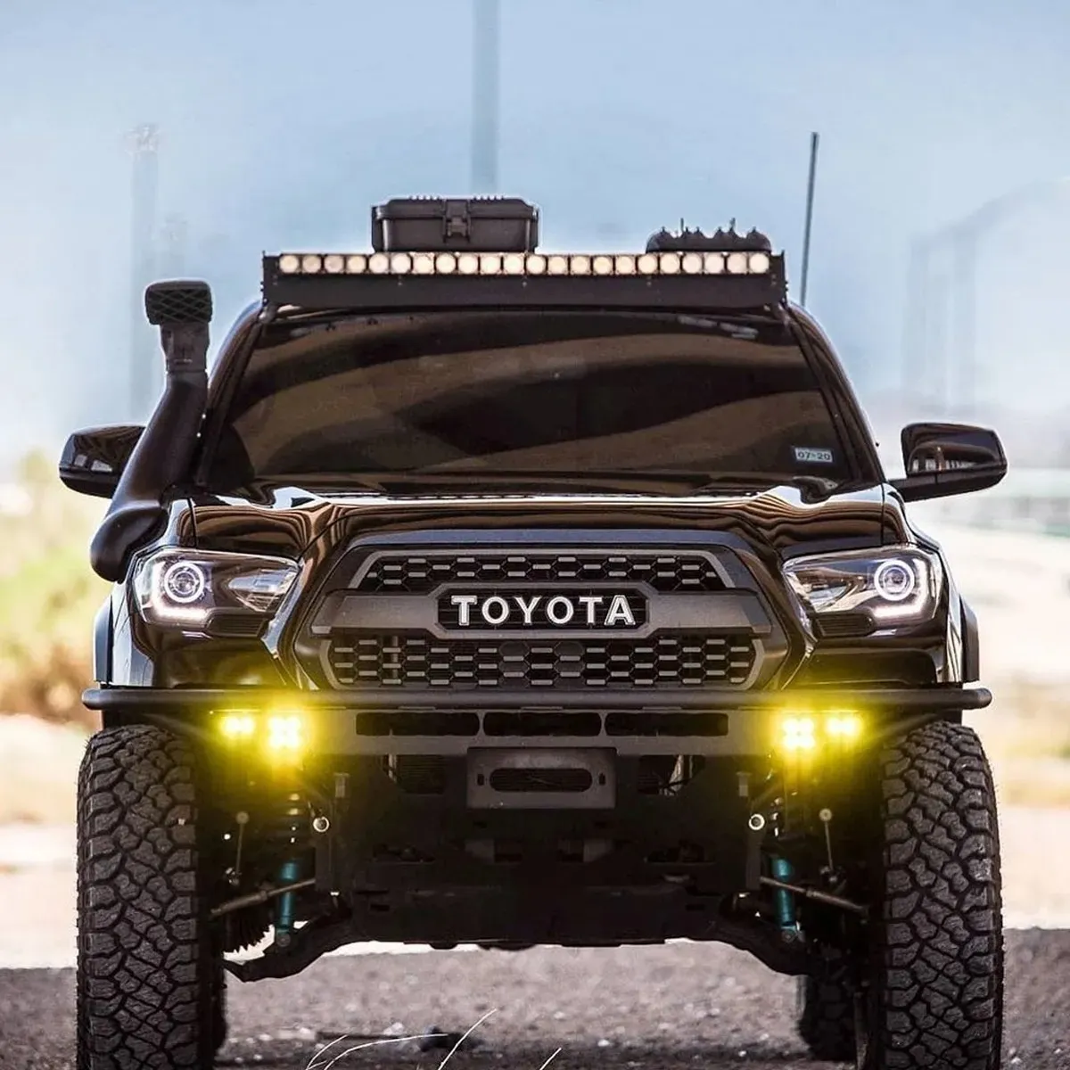 Parilla Frontal Toyota Tacoma Estilo Trd 2018 Negro - Image 6
