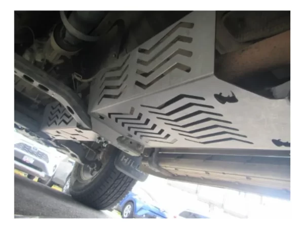 Protector De Catalizador Para Hilux 16-23 Dob Cab