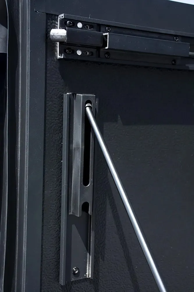 Tapa Cubre Batea 4 Secciones Aluminio Silverado 2019-2020 - Image 6