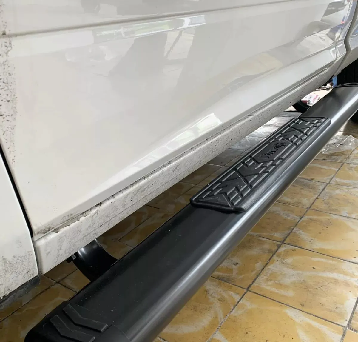 Estribos Nissan Frontier Np300 2016 - 2022 Cabina Sencilla - Image 6