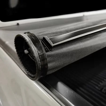 Tapa Cubre Batea Lona All Black Para Hilux 16-25 Dob Cab - Image 7