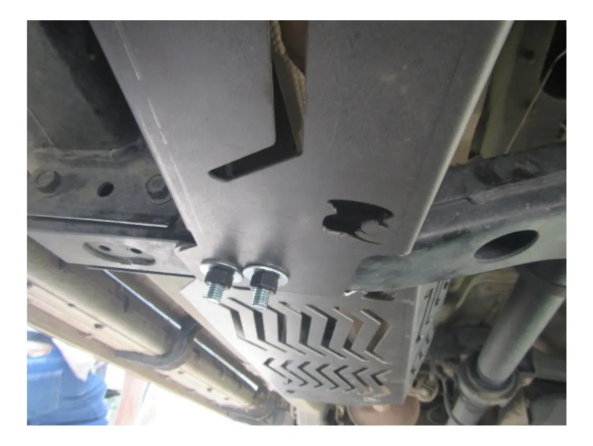 Protector De Catalizador Para Hilux 16-23 Dob Cab - Image 9